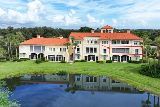 5085 HARMONY Circle 201, Vero Beach, FL 32967