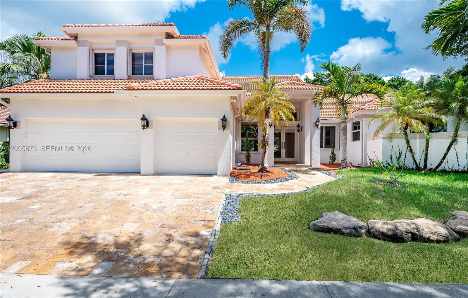 3216 Huntington 3216, Weston, FL 33332 - photo 1 of 30