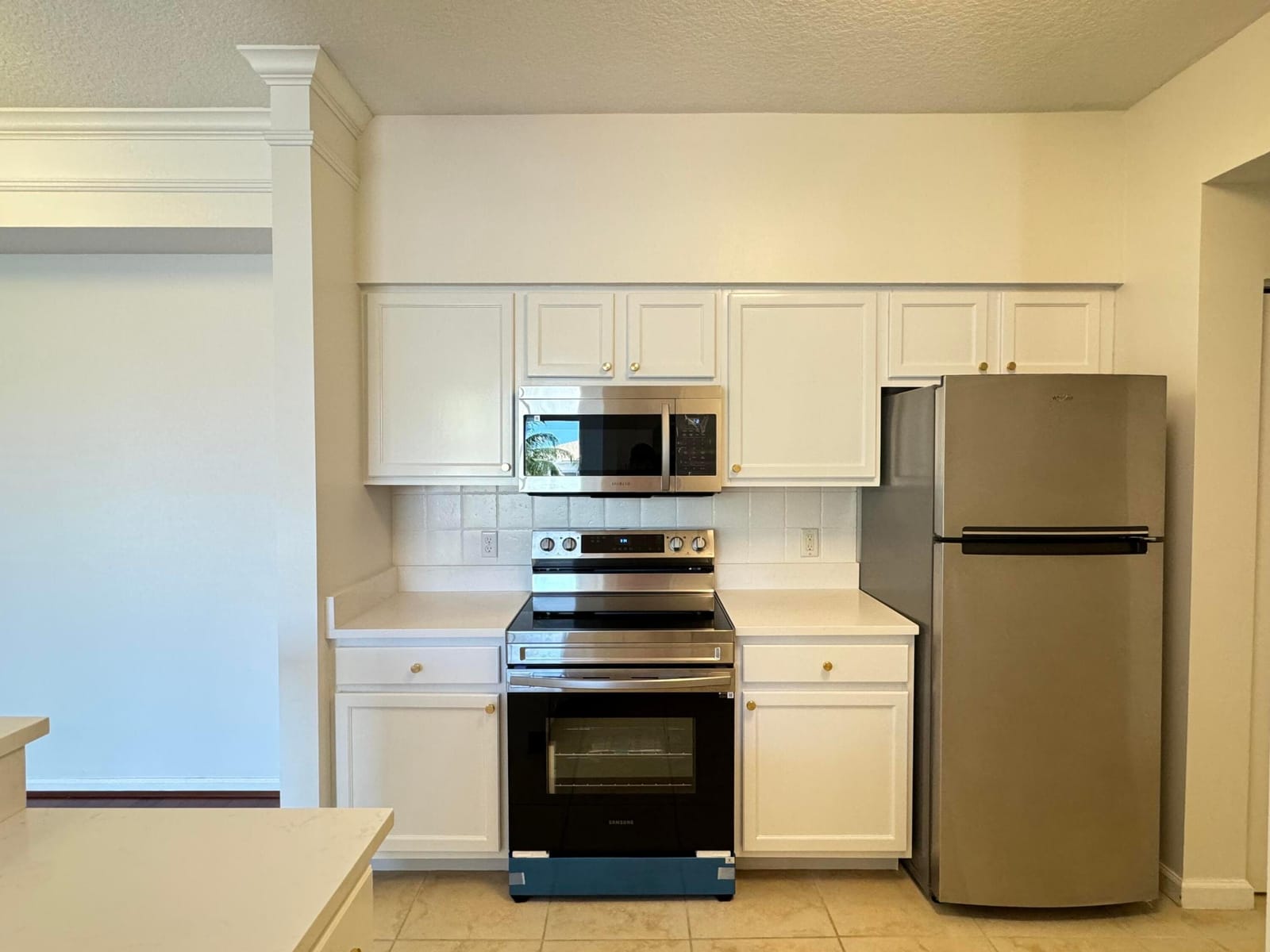 5306 Myrtlewood Circle E — photo 3