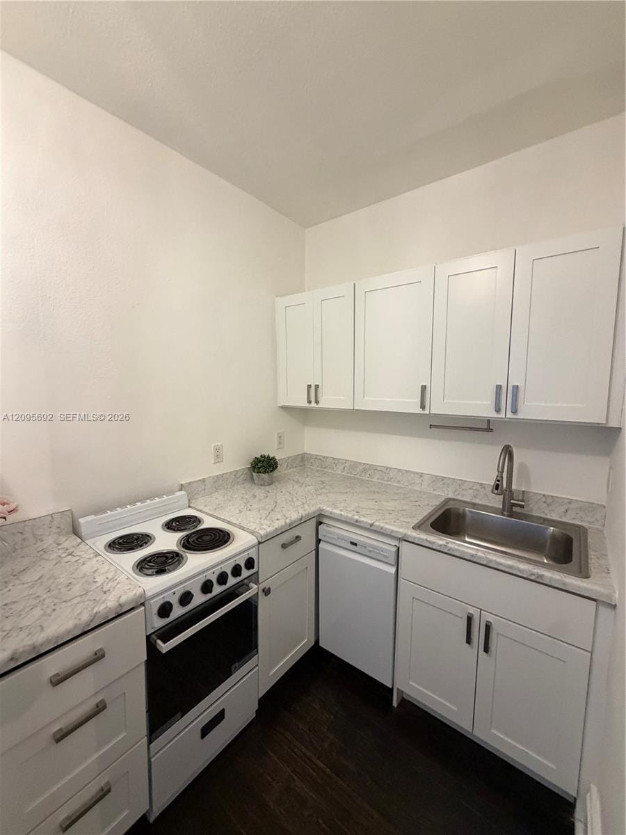 124 Mendoza Avenue 8, Coral Gables, FL 33134 photo 14
