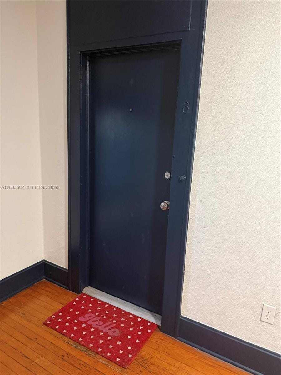 124 Mendoza Avenue 8, Coral Gables, FL 33134 photo 9