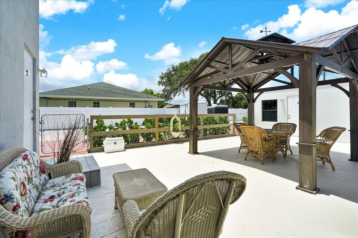 305 CYPRESS Drive 1,2,3,4,5, Lake Park, FL 33403 photo 21