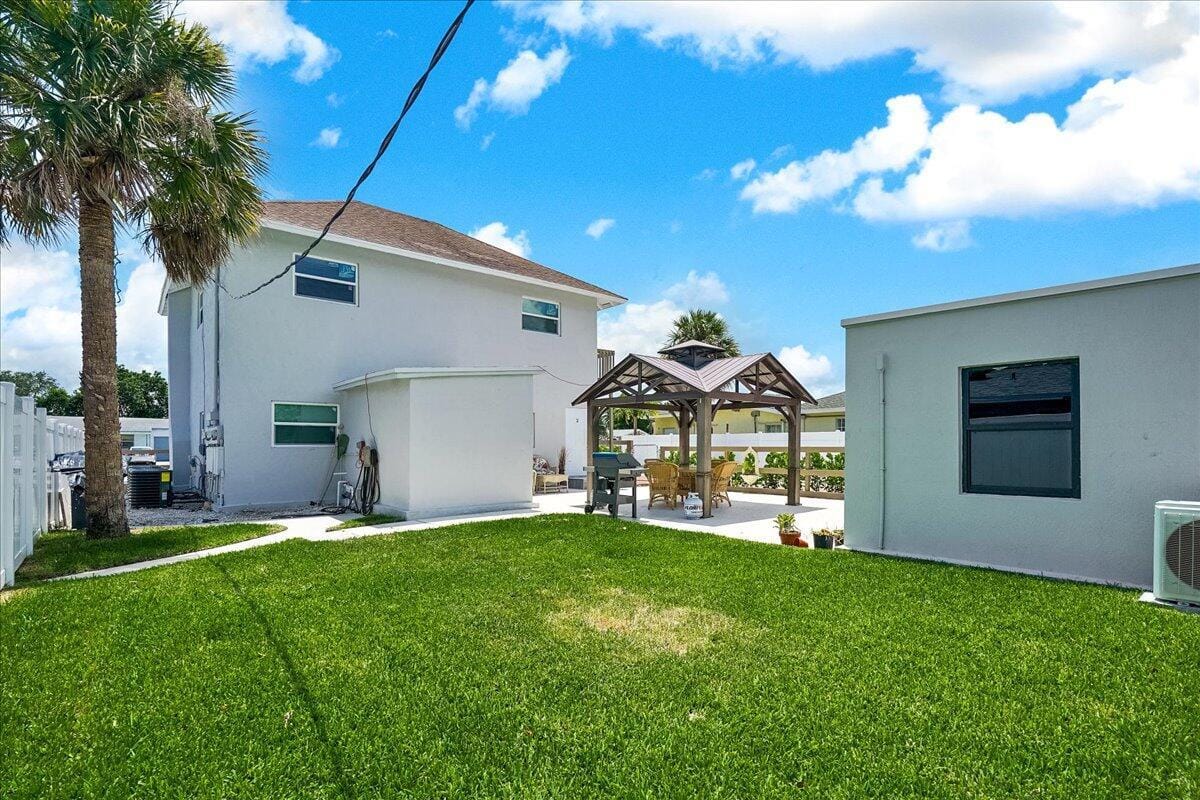 305 CYPRESS Drive 1,2,3,4,5, Lake Park, FL 33403 photo 26