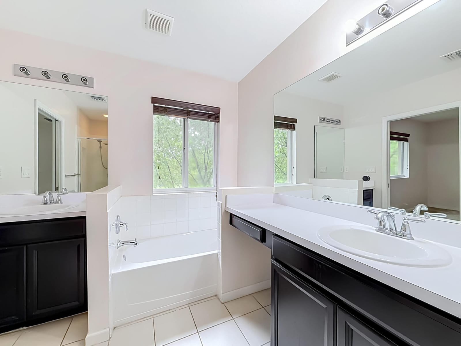 1366 NW 214TH Terrace, Miami Gardens, FL 33169 photo 27