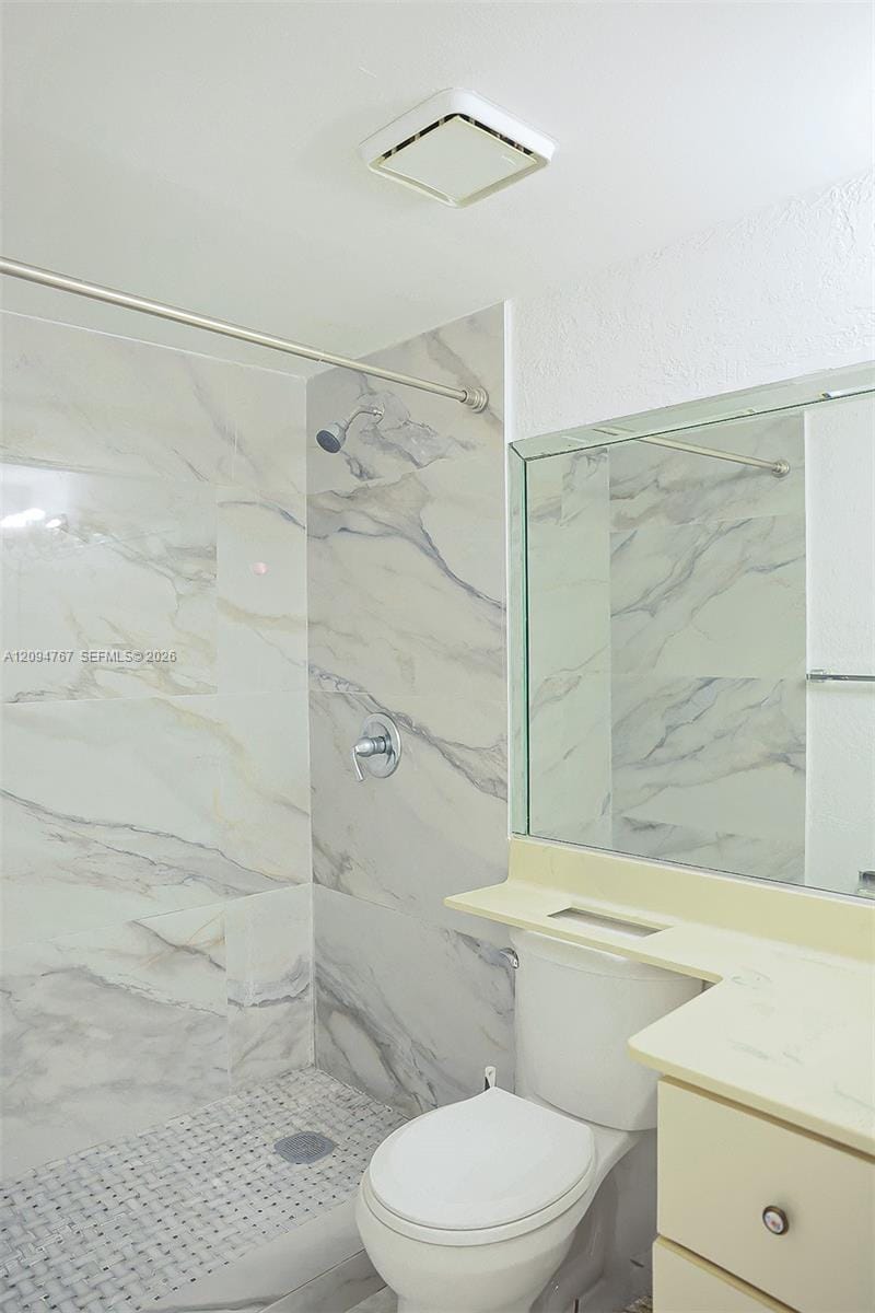 445 W Park Drive 102-4, Miami, FL 33172 photo 15