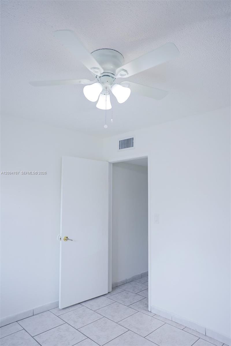 445 W Park Drive 102-4, Miami, FL 33172 photo 17