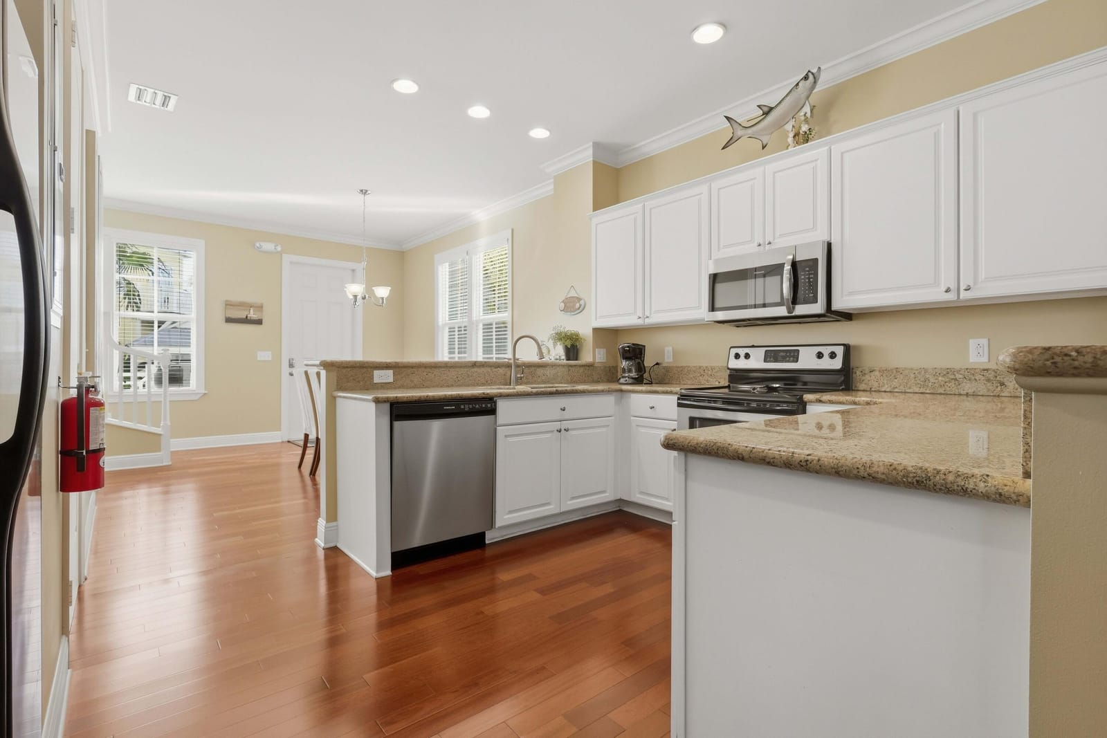 111 ANGLERS Way — photo 8
