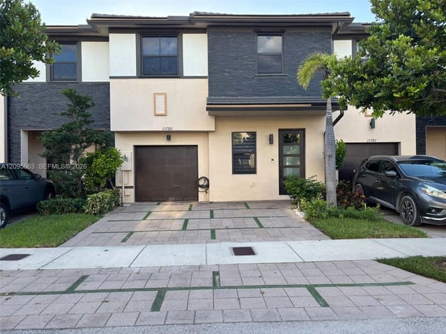15780 NW 91st Court, Miami Lakes, FL 33018