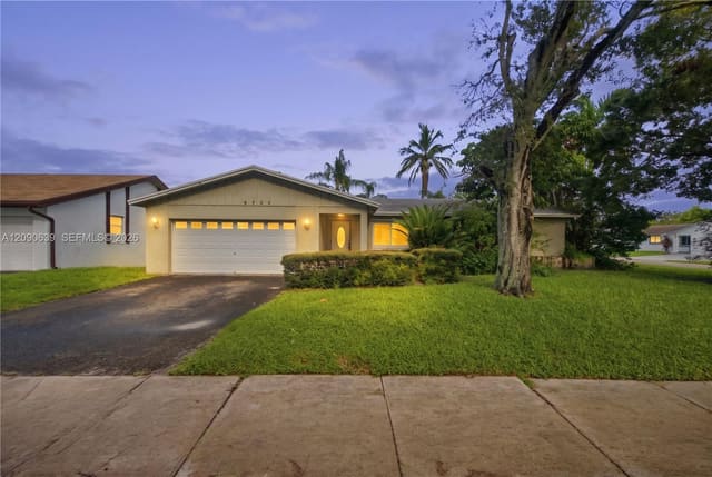 6700 NW 22nd Terrace, Fort Lauderdale, FL 33309