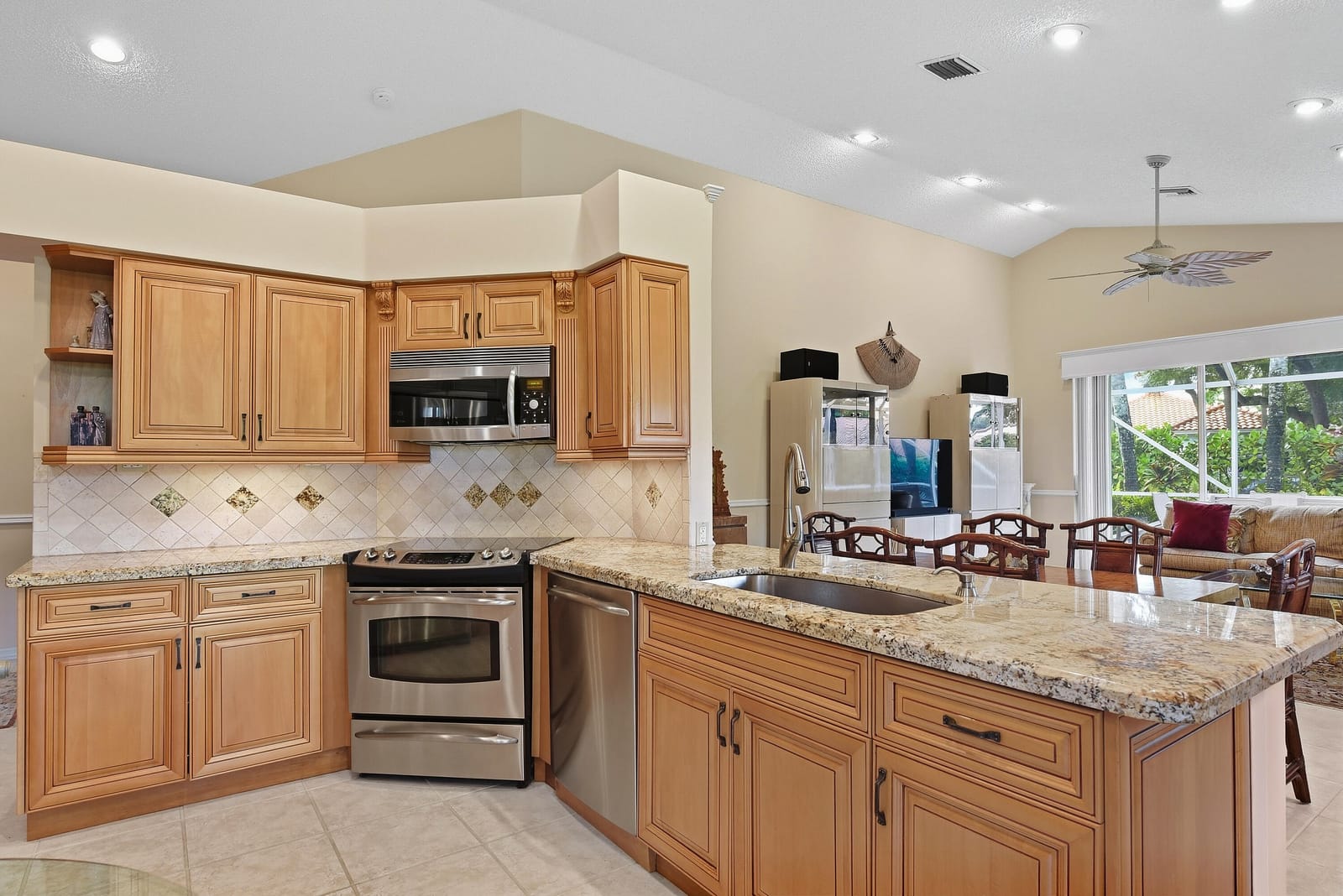 5379 Brookview Drive, Boynton Beach, FL 33437 photo 13