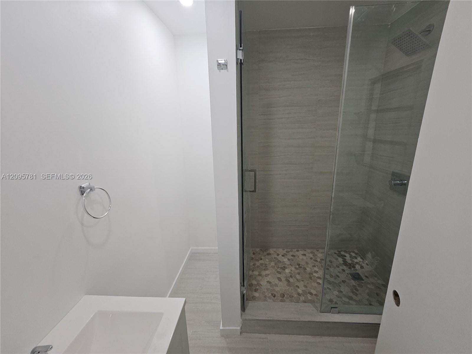 700 NE 7th Street — photo 4