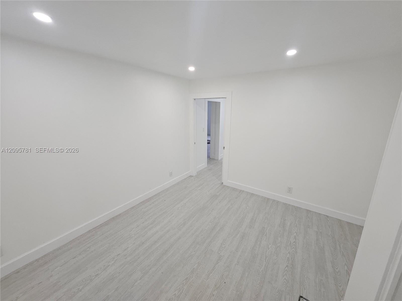 700 NE 7th Street — photo 5
