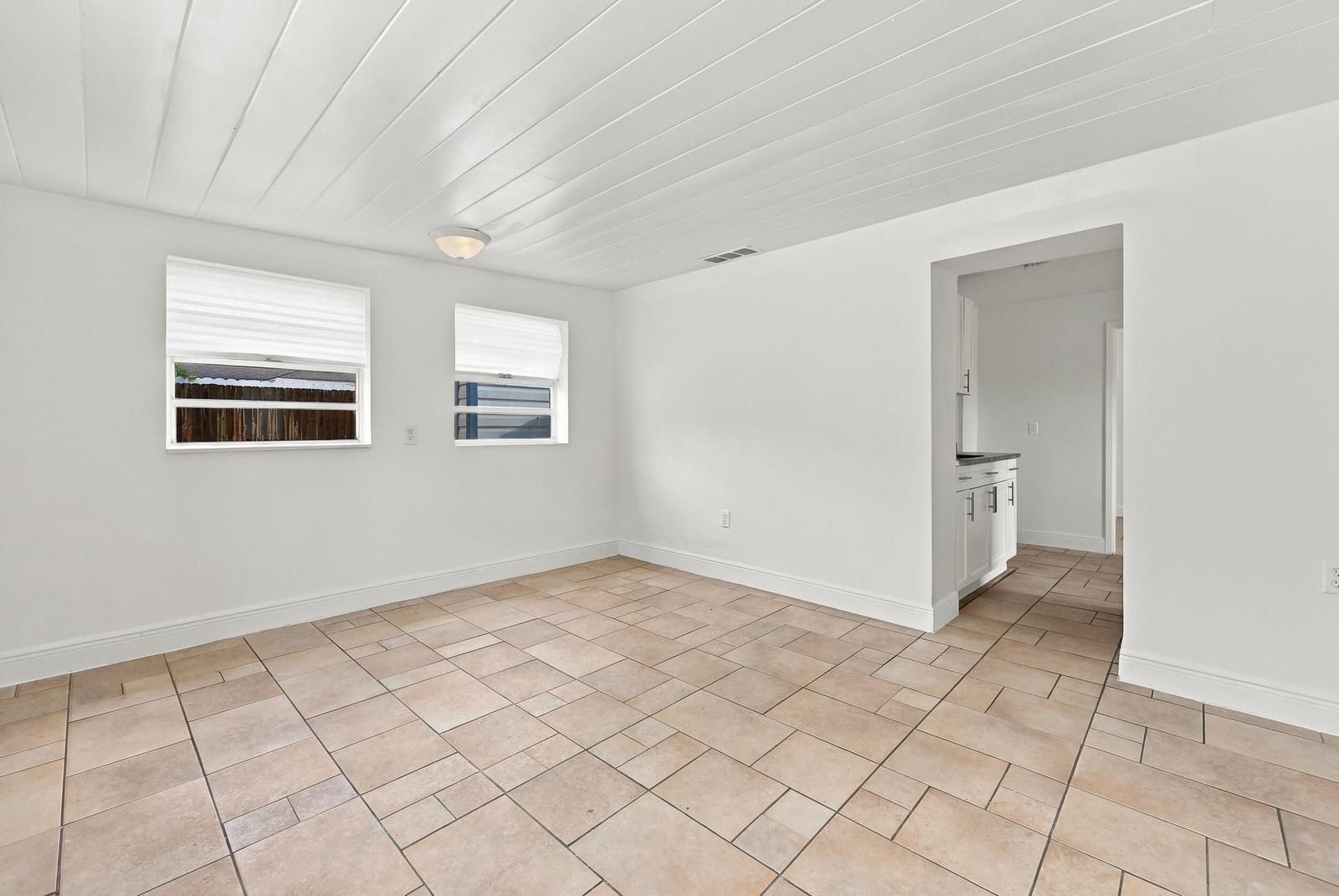 120 Pleasant Place 2 — photo 8