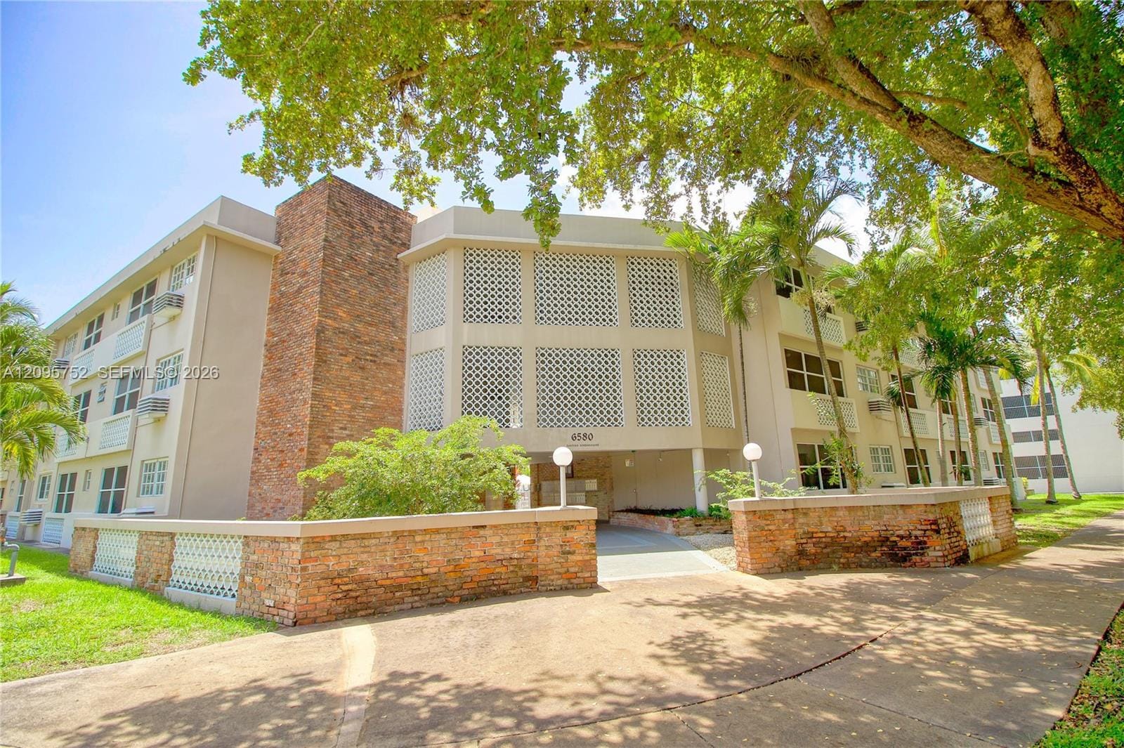 6580 Santona Street A37 — photo 11