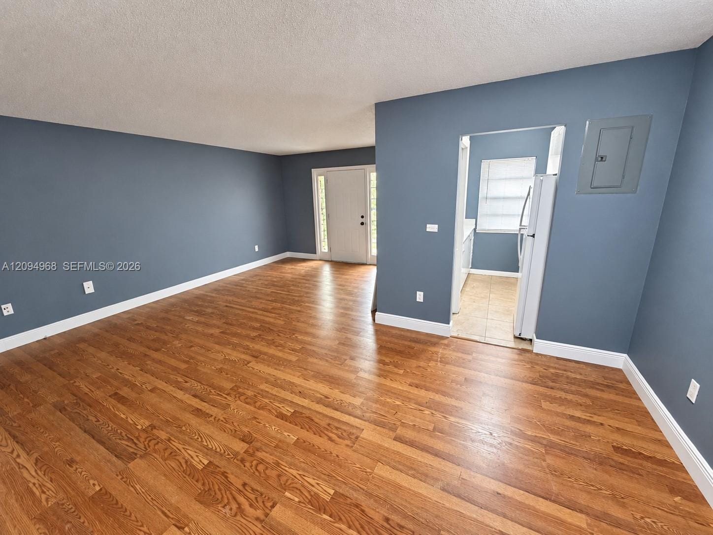 2335 NE 172nd Street 2, North Miami Beach, FL 33160 photo 3