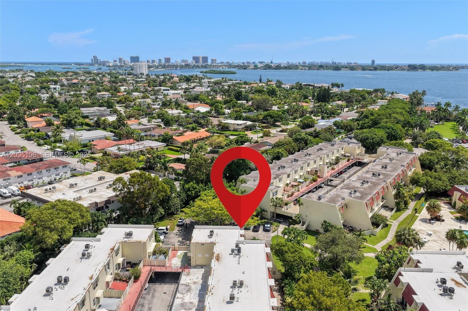 1655 NE 115th Street 9B, Miami, FL 33181 photo 16