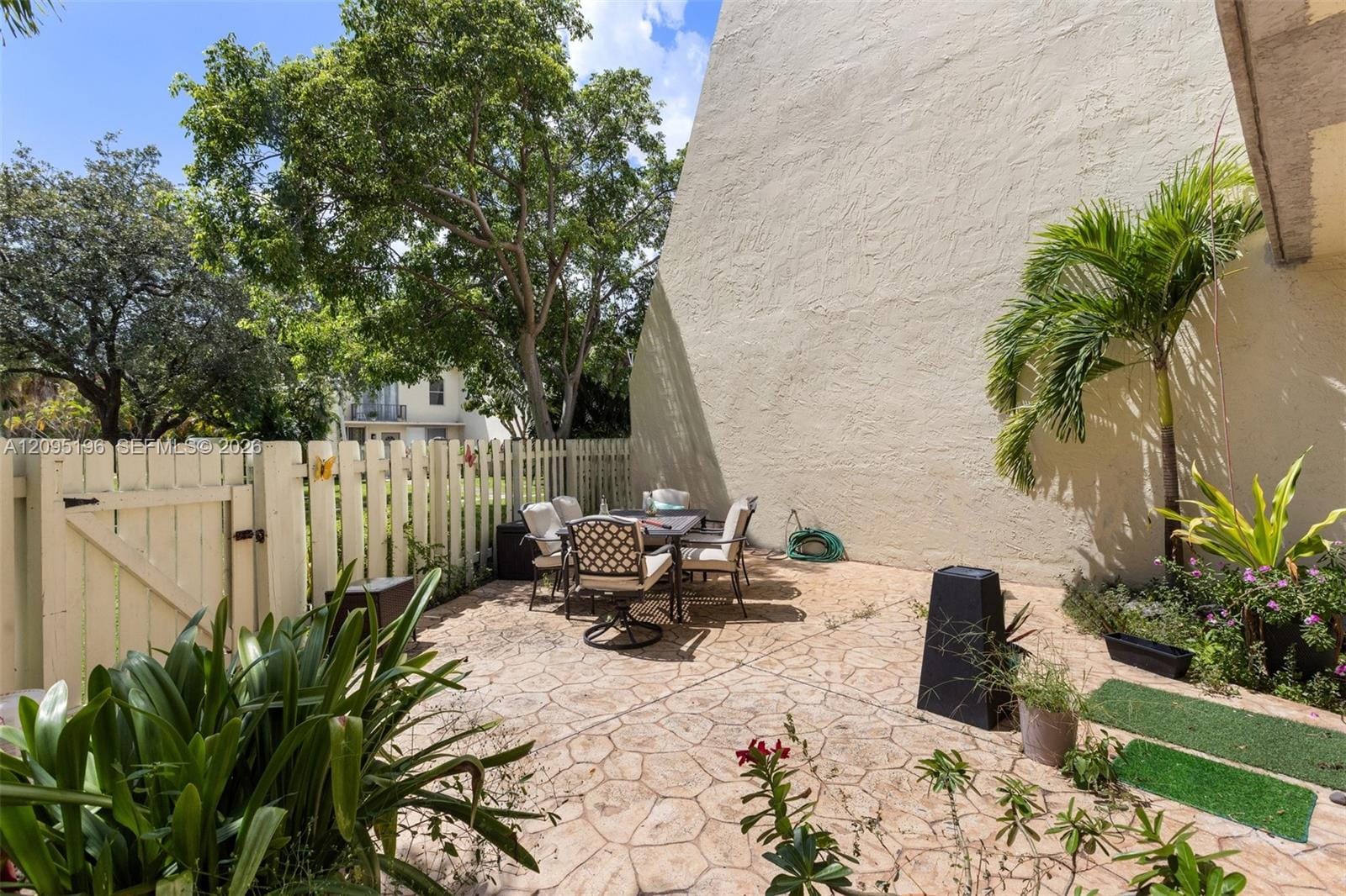 1655 NE 115th Street 9B, Miami, FL 33181 photo 4