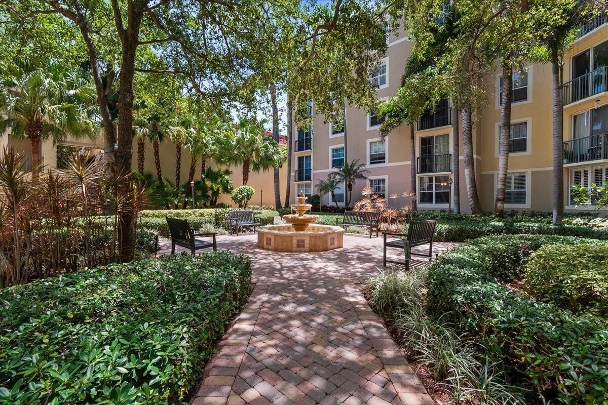 720 S Sapodilla Avenue 204, West Palm Beach, FL 33401 photo 21