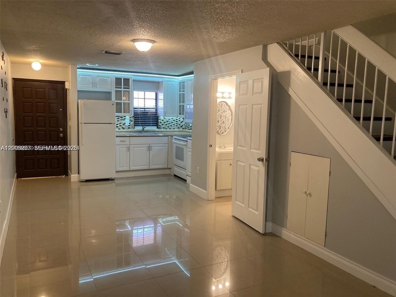 12025 SW 18th Street 2-47 — photo 4