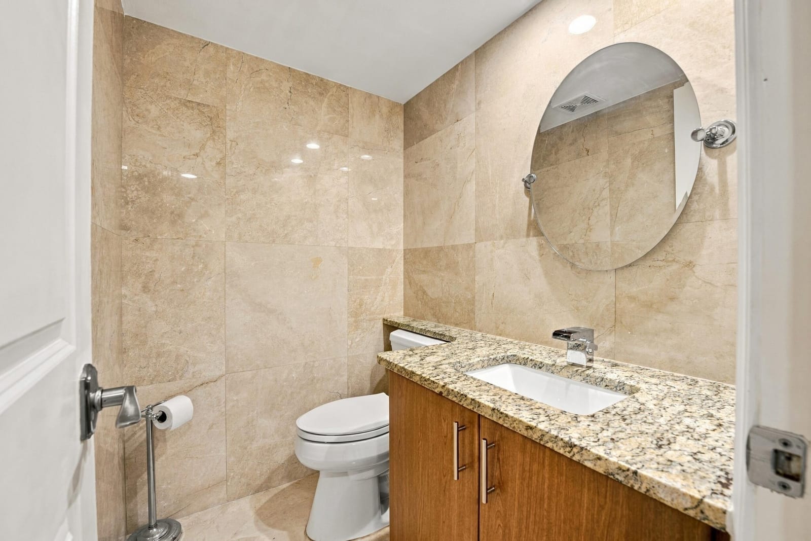 800 Cypress Grove Drive 504, Pompano Beach, FL 33069 photo 12