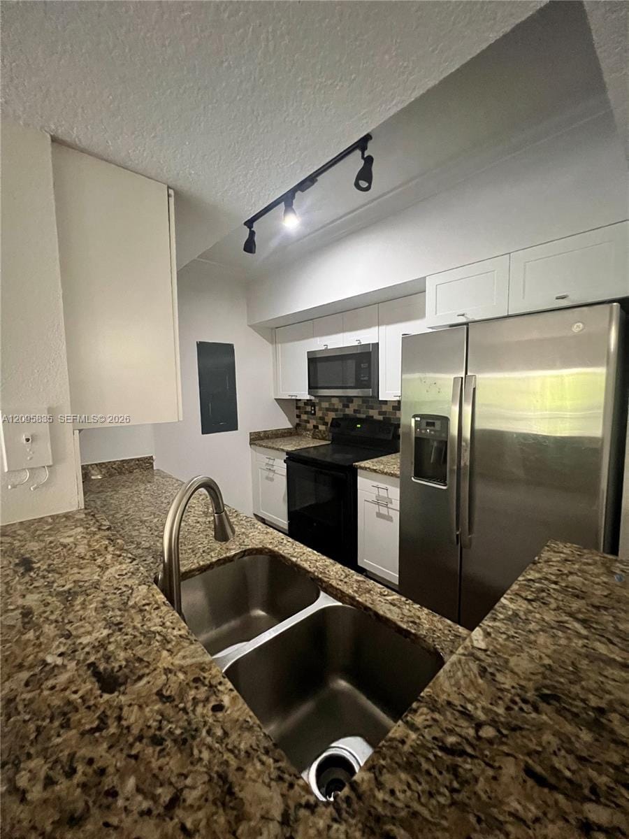 230 SW 117th Terrace 11207, Pembroke Pines, FL 33025 photo 21