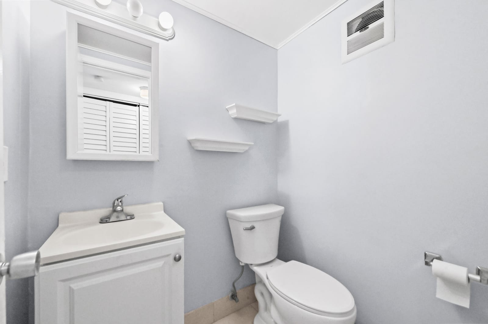 305 Norwich M — photo 12