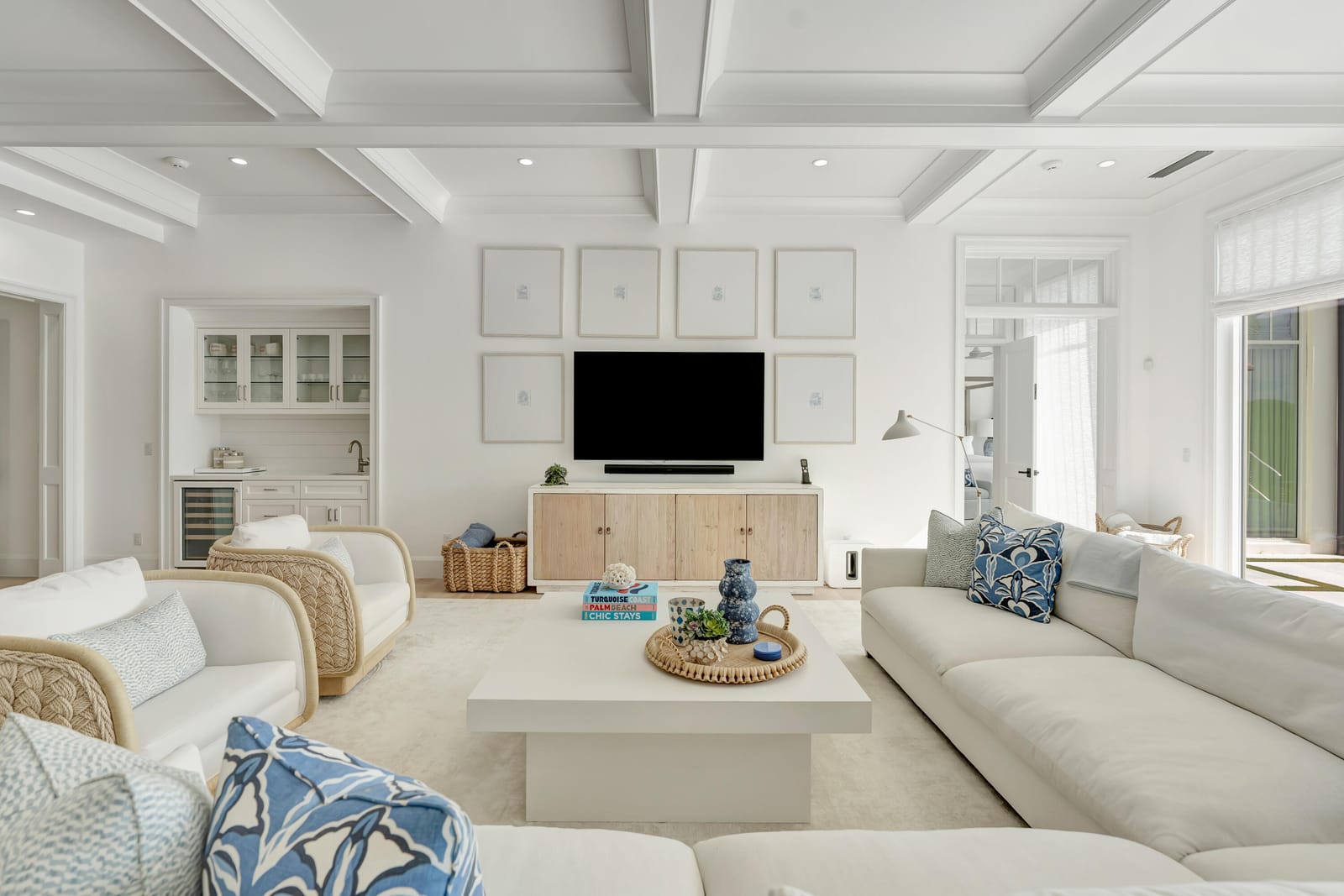 130 Waters Edge Drive — photo 9