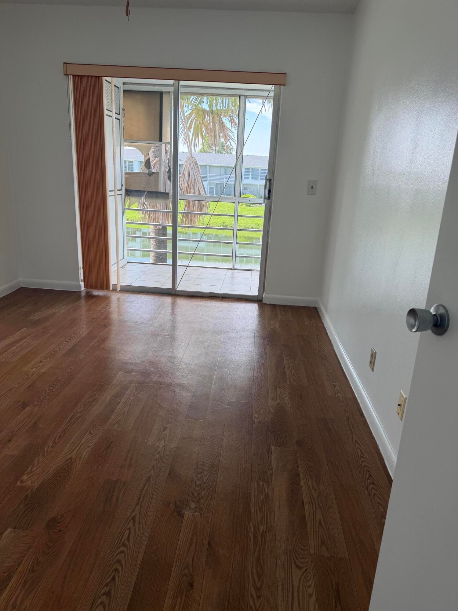 13 KENT A — photo 10