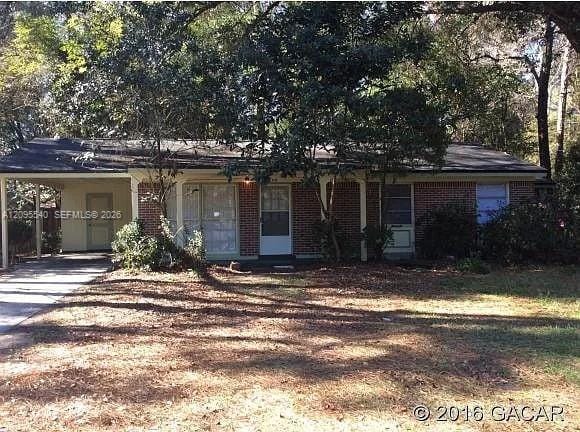 4216 NW 10 Street — photo 1