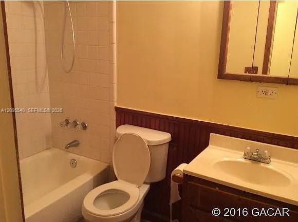 4216 NW 10 Street — photo 10