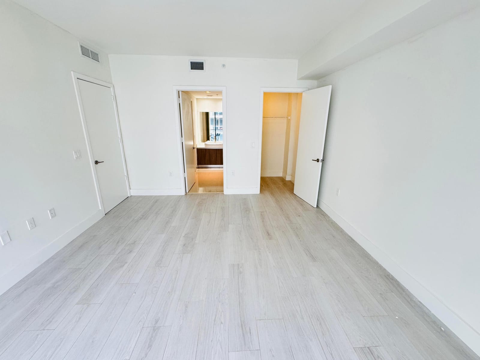 201 SW 17TH Road 603, Miami, FL 33129 photo 14