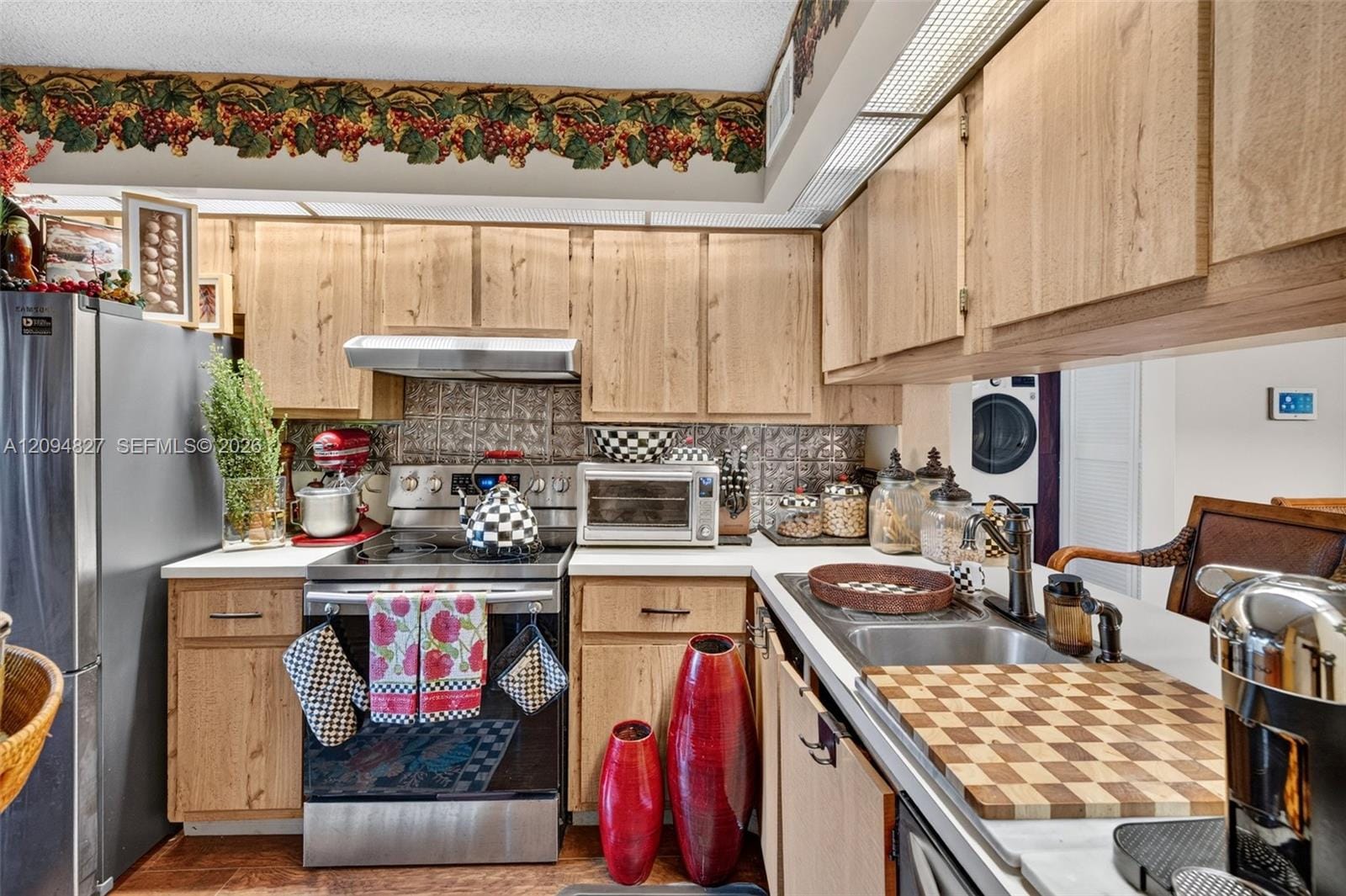204 Lake Pointe Drive 107, Oakland Park, FL 33309 photo 17
