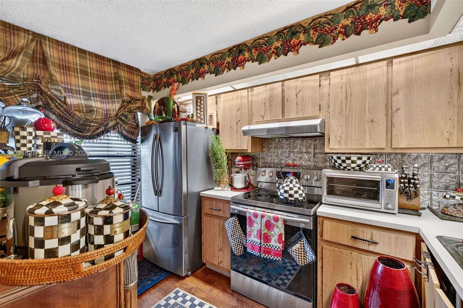 204 Lake Pointe Drive 107, Oakland Park, FL 33309 photo 18