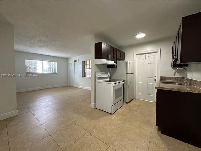 2900 NE 17th Avenue 118, Pompano Beach, FL 33064