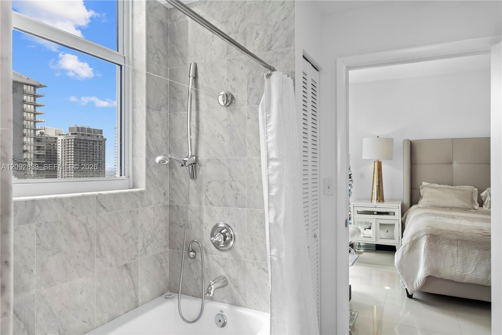 31 SE 5th Street 4018 — photo 12
