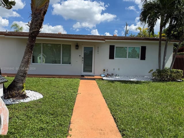5701 SW 109th Avenue, Miami, FL 33173