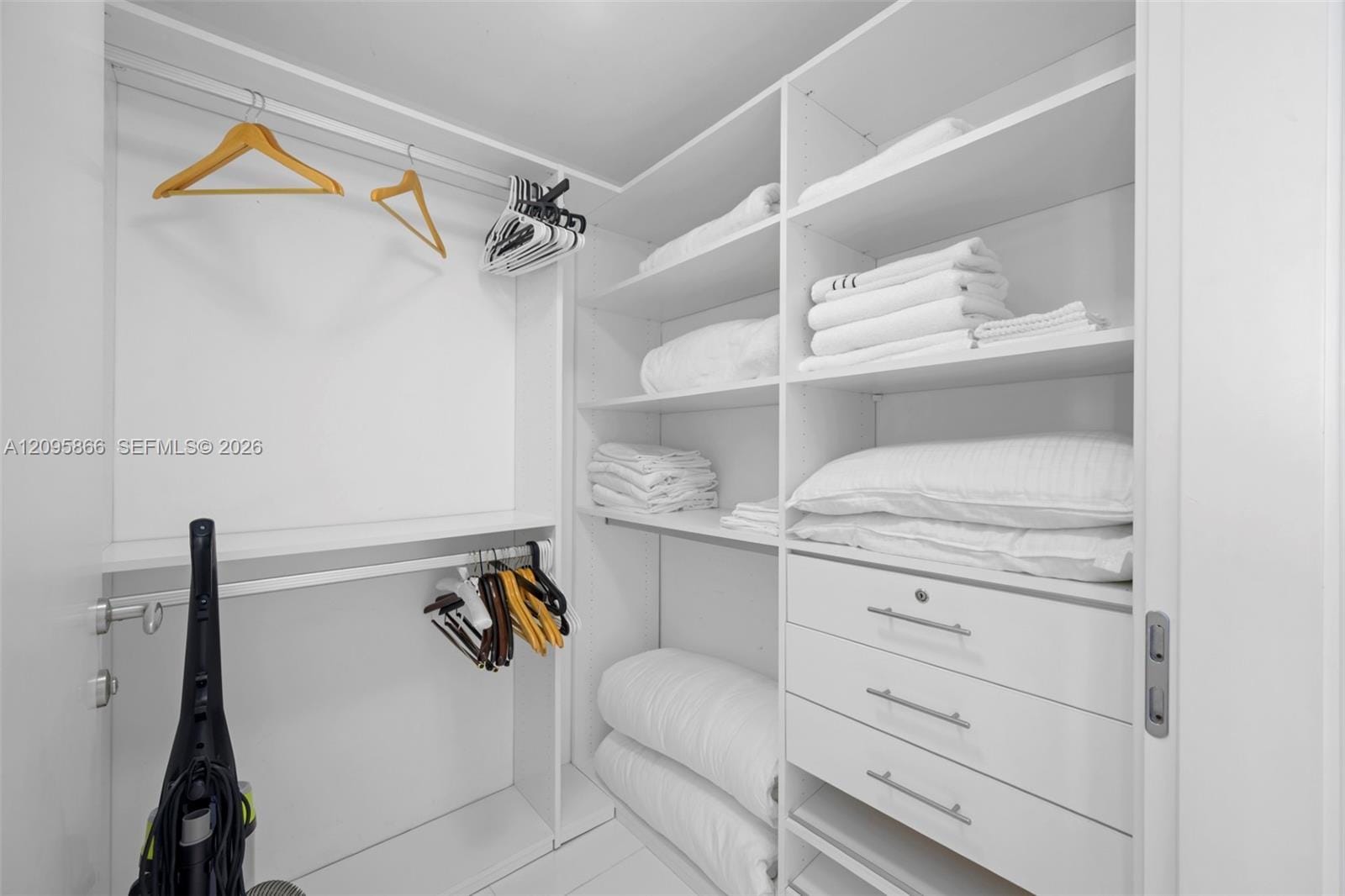 200 Biscayne Boulevard Way 4314 — photo 6