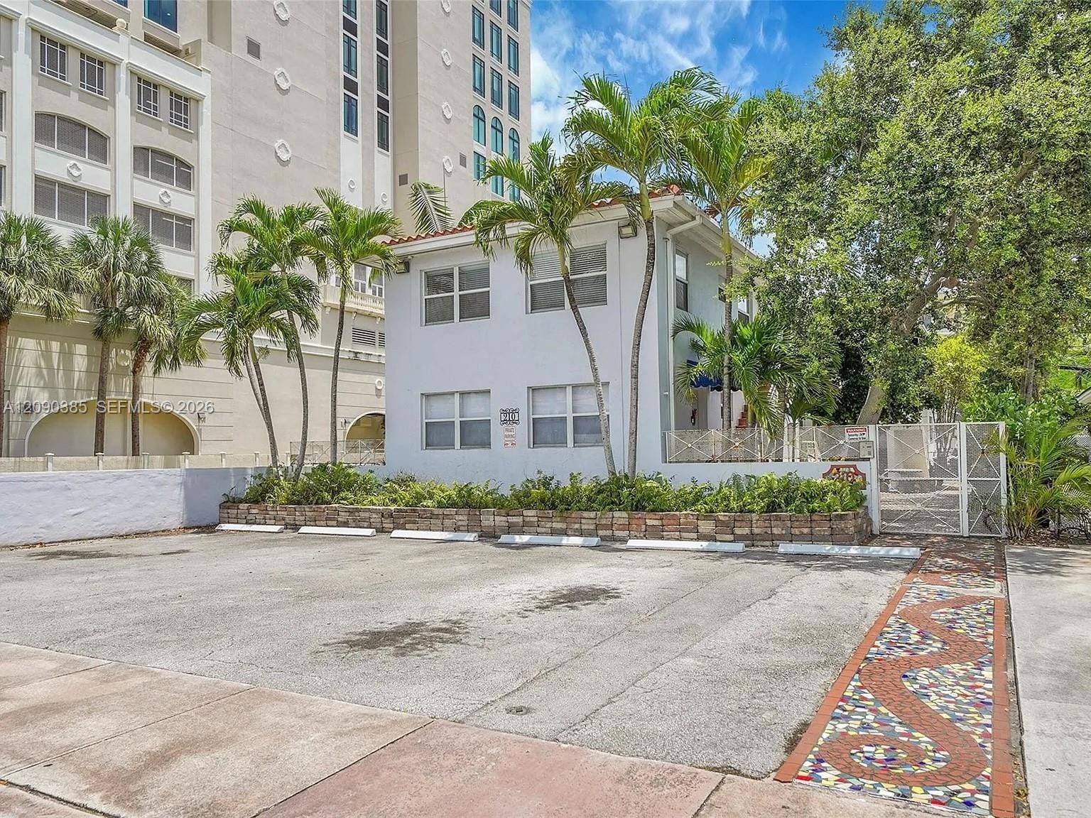 210 Mendoza Avenue 6, Coral Gables, FL 33134