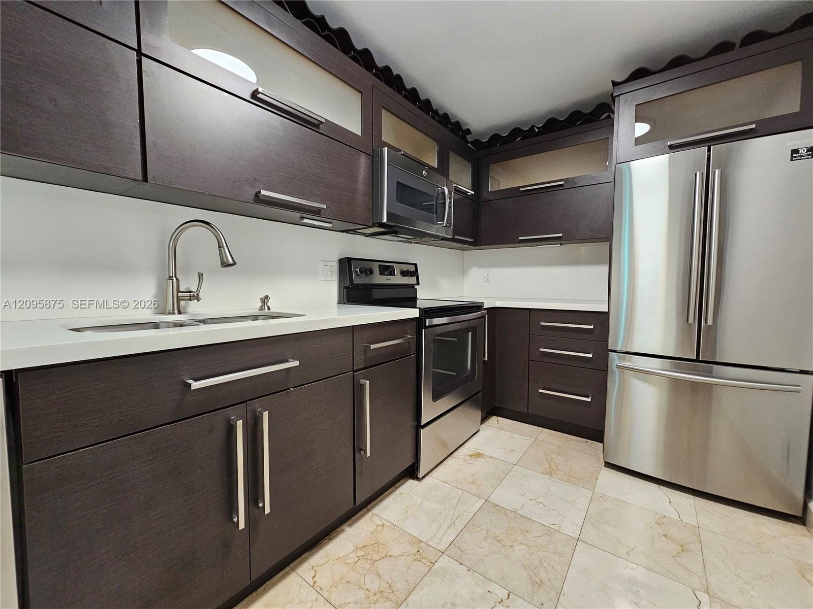 200 SE 15th Road 17K, Miami, FL 33129 photo 14