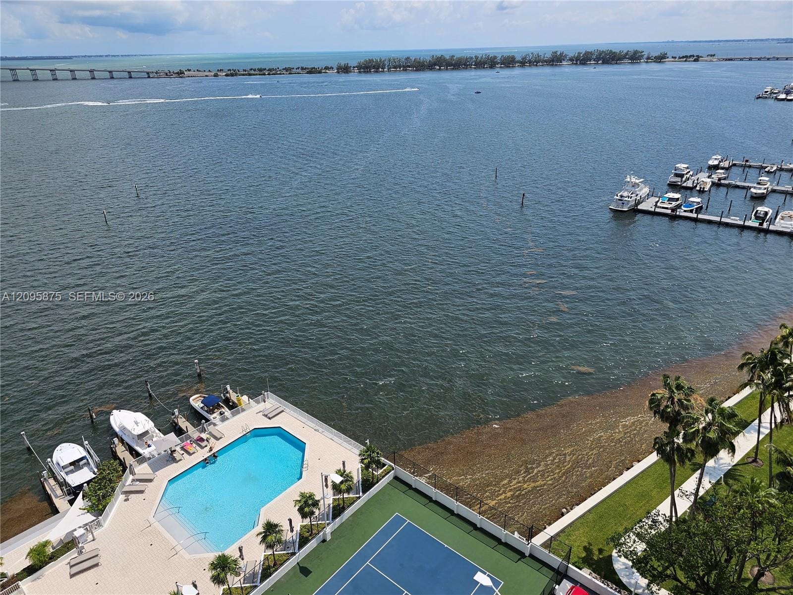 200 SE 15th Road 17K, Miami, FL 33129 photo 18