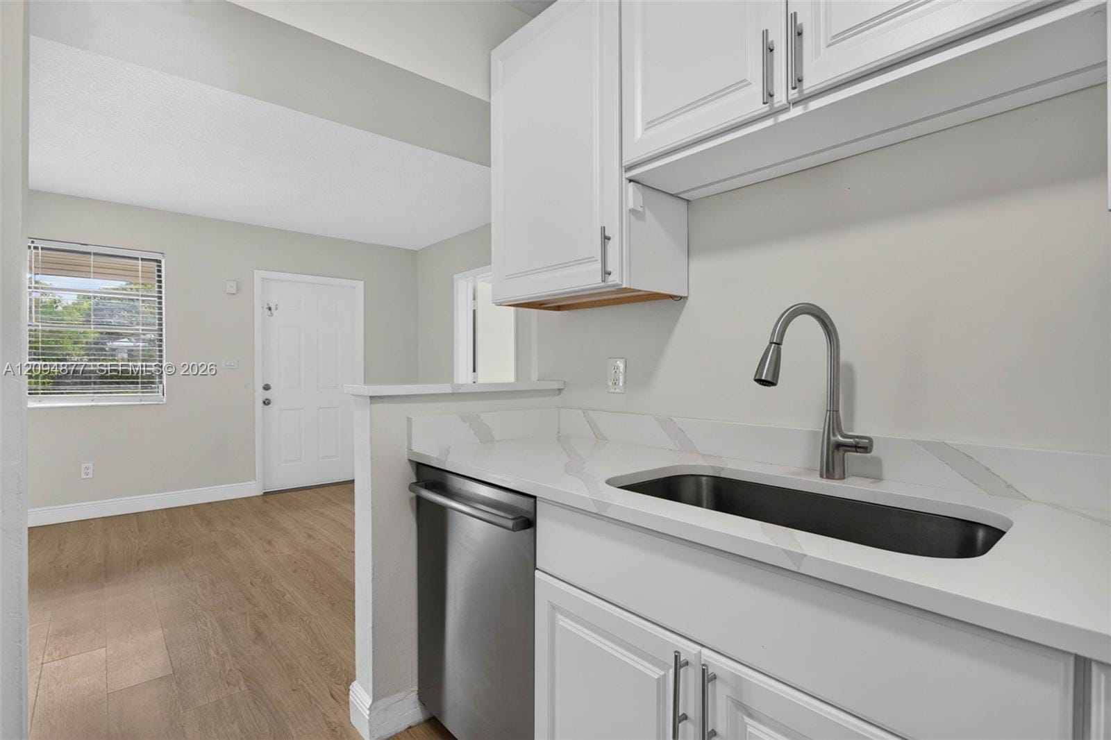 5197 NE 14th Avenue — photo 10