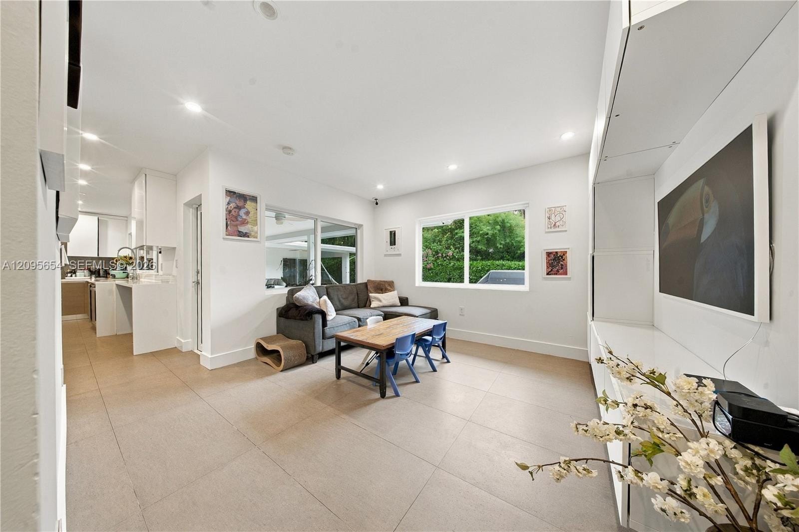 3680 Battersea Road — photo 9
