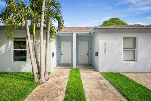 523-525 NW 106th Street, Miami, FL 33150
