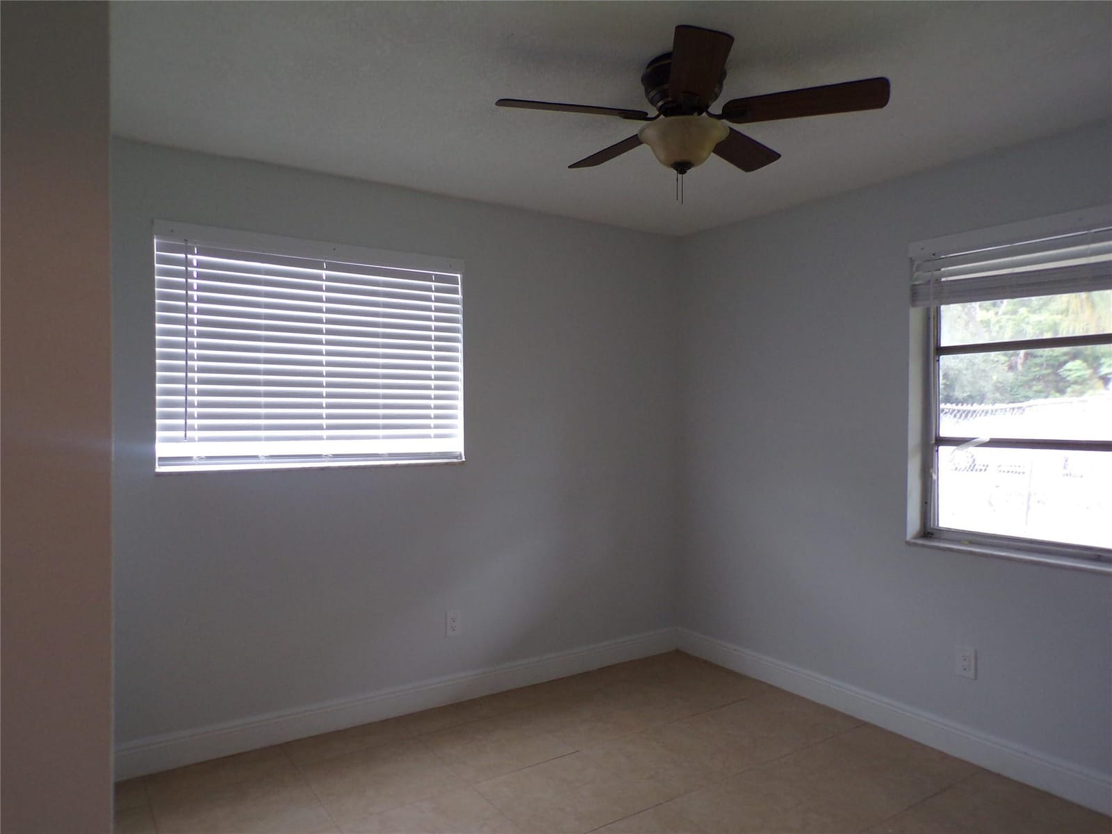 1505 N 57th Terrace, Hollywood, FL 33021 photo 17