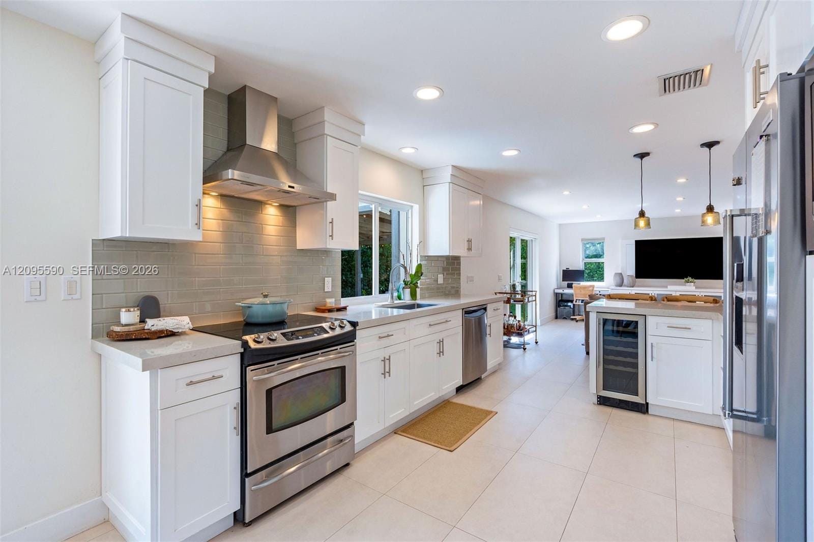8610 SW 47th Street — photo 11