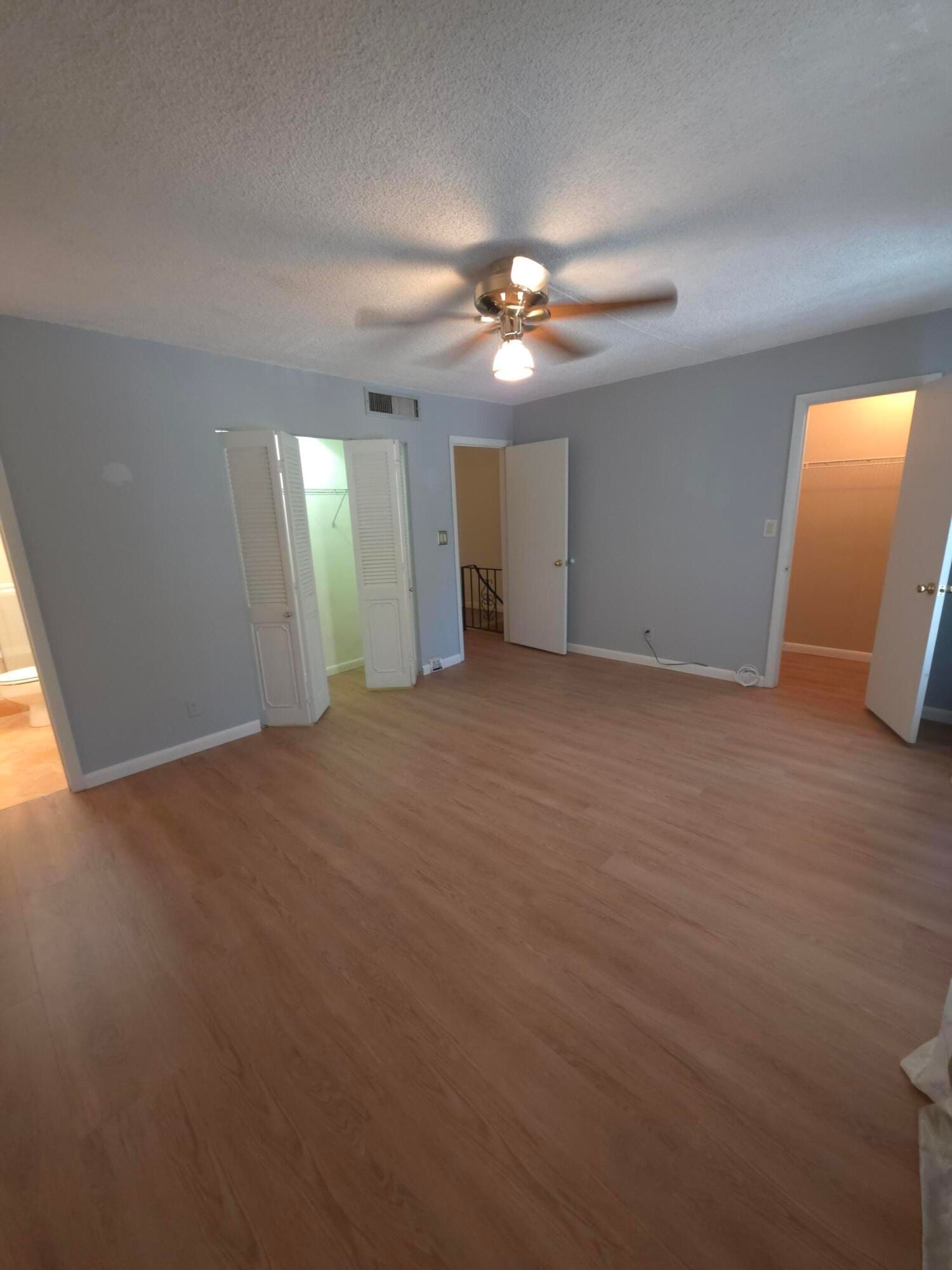 1001 Three Islands Boulevard 36, Hallandale Beach, FL 33009 photo 13
