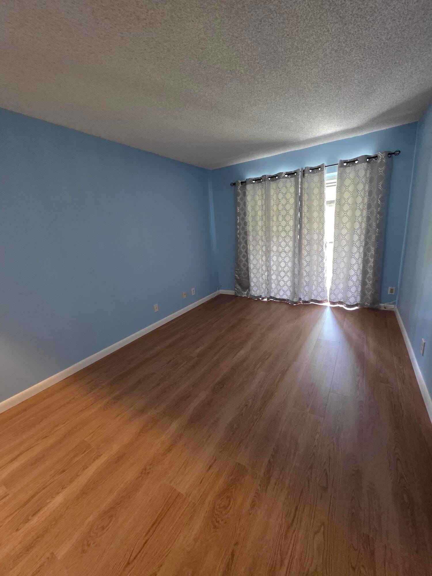 1001 Three Islands Boulevard 36, Hallandale Beach, FL 33009 photo 18