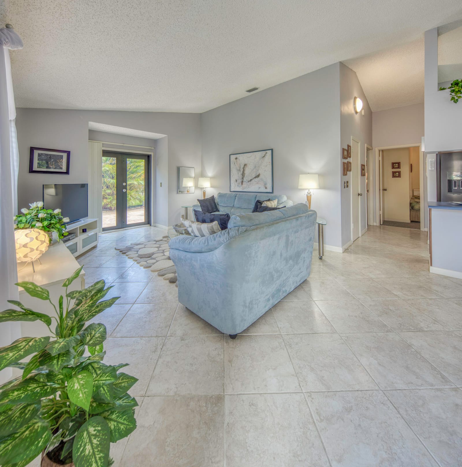 815 ANDREW REDDING Road 201 — photo 3