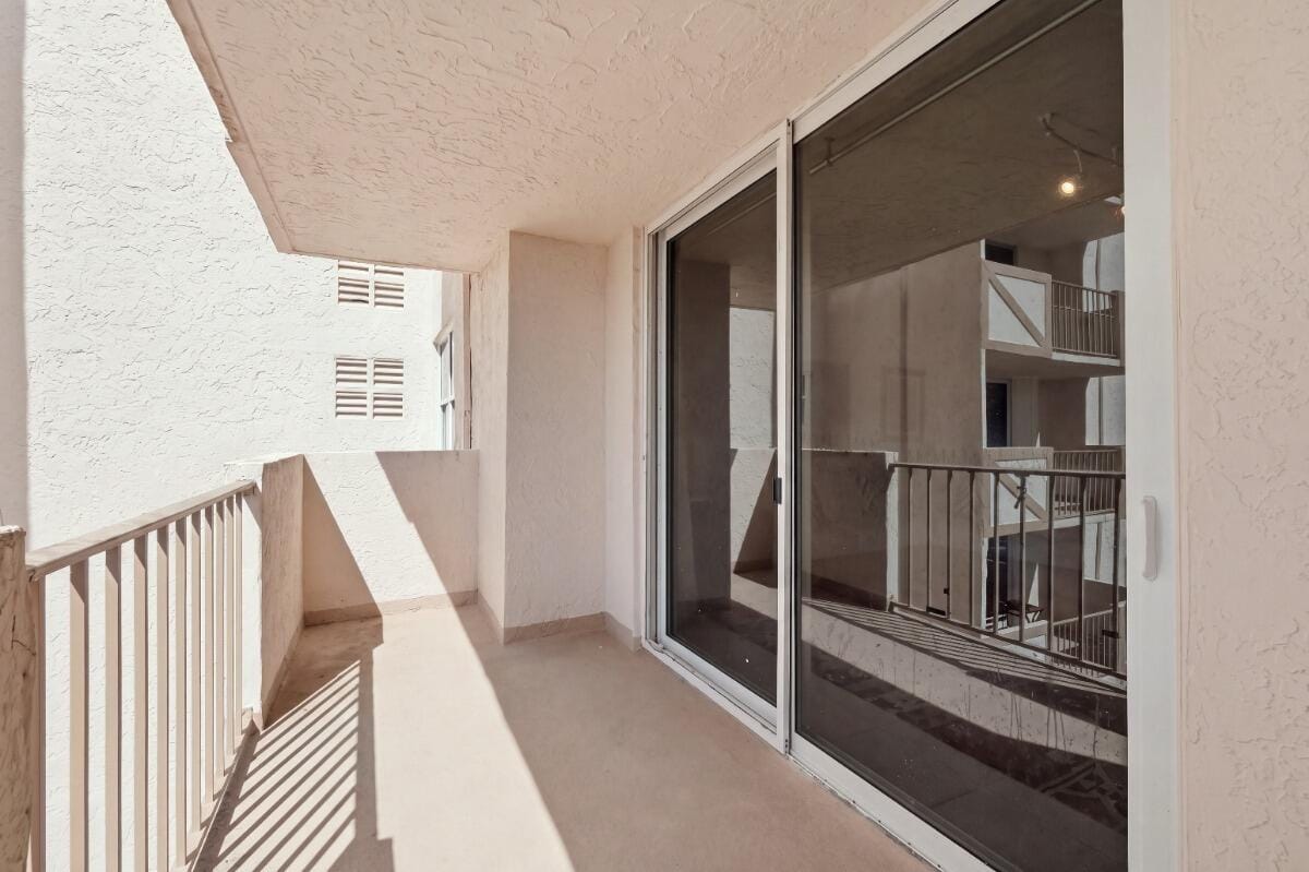 1865 S OCEAN Drive 16H, Hallandale Beach, FL 33009 photo 21
