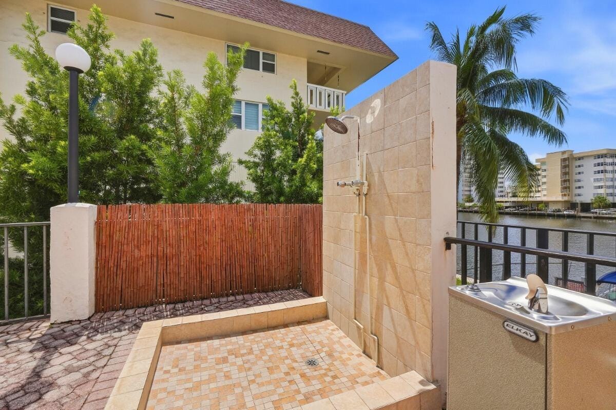 1865 S OCEAN Drive 16H, Hallandale Beach, FL 33009 photo 26